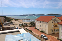 Srima, 3-sobni apartman od 144,69 m2, 100m od mora