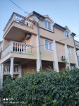 STAMBENO POSLOVNA ZGRADA/KUĆA Tribunj, 694.00 m2!!!! (prodaja)