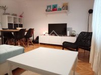 STAN S 2 STAMBENE JEDINICE, 86M2, 1VPM, RUDEŠ