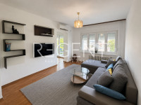 Stan 65 m² na najam, Šalata — balkon, režije uključene, pet friendly
