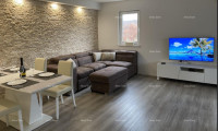 STAN 70 m², 150 M OD MORA – KARIGADOR, BLIZINA NOVIGRADA