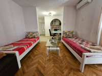 Stan u blizini kampusa! Najam do 1.7. **