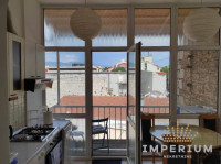 Stan: Centar, Split, 45.00 m2 - JEDNOSOBAN - ODMAH NA DUGOROČNO