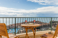 Ekskluzivni dvosobni Stan: Dubrovnik, Ploče! Sa terasom i pogledom!