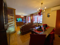 Stan, dvoetažni, Velika Gorica-Centar, 168.00 m2