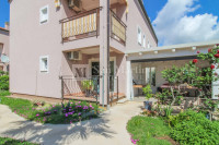 STAN, 900m OD MORA, 190m2 VRTA