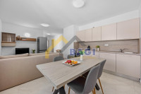 Novi stan na lijepoj poziciji u Peroju