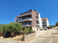 Stan: Mandre, 3-sobni penthouse 76 m2, novogradnja