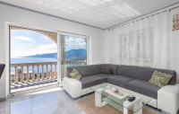 OPATIJA-KOMFORAN STAN OD 84 m2 SA PREKRASNIM POGLEDOM NA MORE