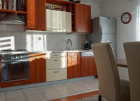 Stan: Ploče, 68.00 m2