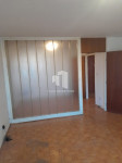 Stan, Prodaja - Srednjaci - 65 m2 - Za kompletnu adaptaciju