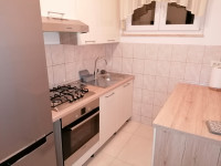 Stan: Pula, 100.00 m2