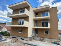 Stan: Šibenik, 58 m2, novogradnja, trosobni, 1. kat