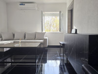 Prodaje se dvosoban namješten stan, 120 000 eura