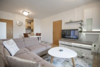 Stan: Split, 62.00 m2, garaža, dvije spavaće sobe