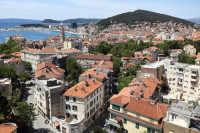 Stan: Split, centar, uređen i namješten