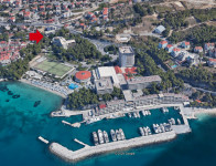 Stan: Podstrana, kod hotela Lav, prvi red do mora