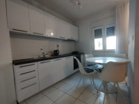 Zadar, Bili brig,45m²