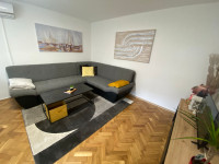 Prečko,Lhotkina 11,dvosobni stan 51,5m2,drugi kat,novouređen 01/2026