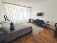 Stan: Zagreb (Centar), 40.00 m2 - MOGUČNOST PARKINGA U DVORIŠTU!!!