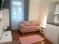 Centar,Primorska,21 m2,novo-uređena,potpuno opremljena garsonjera
