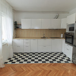 Stan: Zagreb (Folnegovićevo naselje), 100 m2, slobodno od 01.08.2026.
