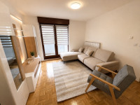 Malešnica, trosoban namješten stan 64.00 m2, novija zgrada,lift