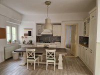 Stan: Zagreb (Srebrnjak), 4s stan 95.00 m2, najam