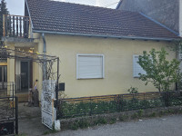 Stan: Zagreb (Vukomerec) 70m2, 3s, prizemlje, blizina kampusa Borongaj