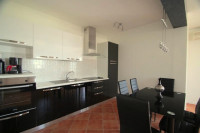 Stan: Zambratija, 66.00 m2 2S+DB (pogled more, dugoročno)