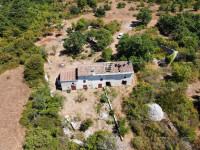 Stancija kod Vodnjana! Veliki teren 7154 M2!!