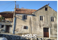 STARA KUĆA ZA RENOVACIJU - GLAVICE SINJ