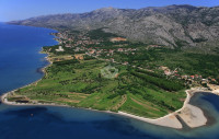 Starigrad, Građevinsko zemljište 1949 m2, 20m od Mora