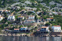 Starigrad kod Senja kuća s 3 apartmana