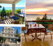 Starigrad-Paklenica, kuća sa 10 apartmana, 50 m od mora
