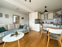 STENJEVEC, 3-SOBAN OBITELJSKI STAN S 2 LOGGIE I VPM