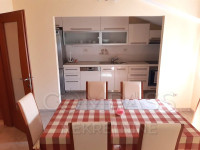 STOBREČ – KUĆA NA TRI KATA S POTKROVLJEM, MIRNA LOKACIJA, 386,62 m²