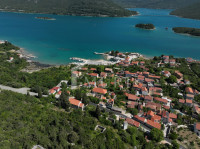 STON, HODILJE - Građevinsko zemljište s pogledom na more 740m²