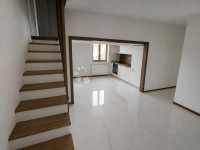 STROSSMAYEROVA – TROSOBAN STAN 50 m² NA ODLIČNOJ LOKACIJI!