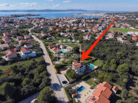Sukošan - jednosobni apartman sa terasom! Lokacija! 164.999€