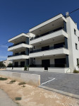 SUKOŠAN -S5 Penthouse s krovnom terasom i pogledom na more