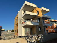 ZADAR - SUKOŠAN Trosoban penthouse S05 na 2. katu, 60 m od mora!!