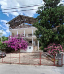 KUĆA za turizam sa 11 apartmana