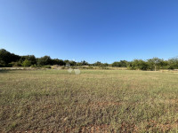 SV. LOVREČ, PROSTRANO ZEMLJIŠTE PRAVILNOG OBLIKA