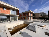 Svetvinčenat - 200m2 ville s pogledom na more