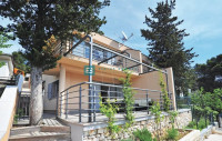 TISNO, namještena kuća, 150 m od rive, 2 apartmana, pogled na more