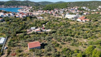 Tisno, parcela 2080 m2, kuća 114m2, uporabna dozvola