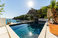 Tribanj - luksuzna villa PRVI RED DO MORA!