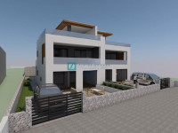 TRIBUNJ, novo, moderna dvojna kuća, 300 m do mora, vrt, S1