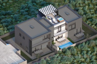 Triplex s dvorištem i opcijom bazena